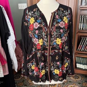 Johnny Was Black Floral Embroidered Boho Blouse